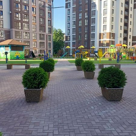 Appartement Аэропорт-Номера 24/24 . à Chişinău Extérieur photo
