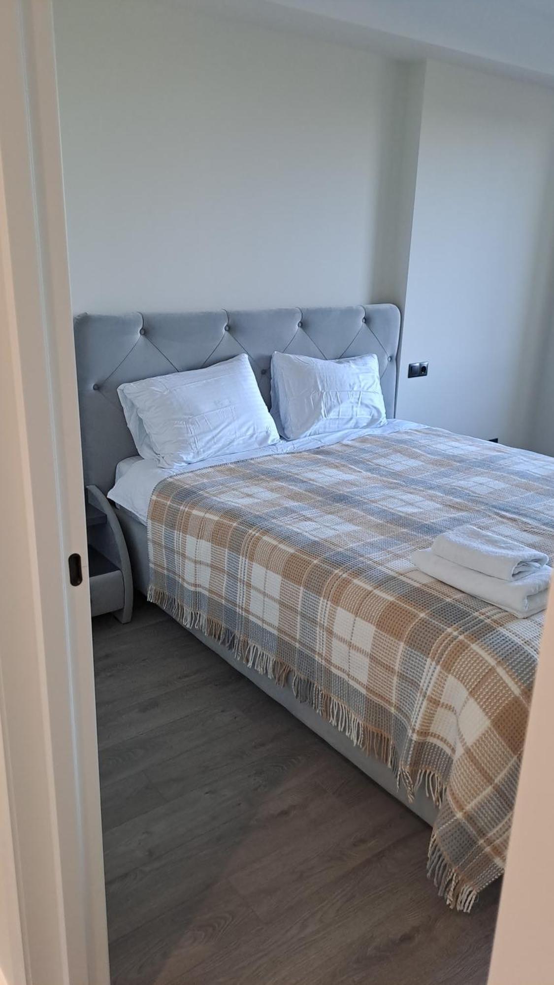 Appartement Аэропорт-Номера 24/24 . à Chişinău Extérieur photo