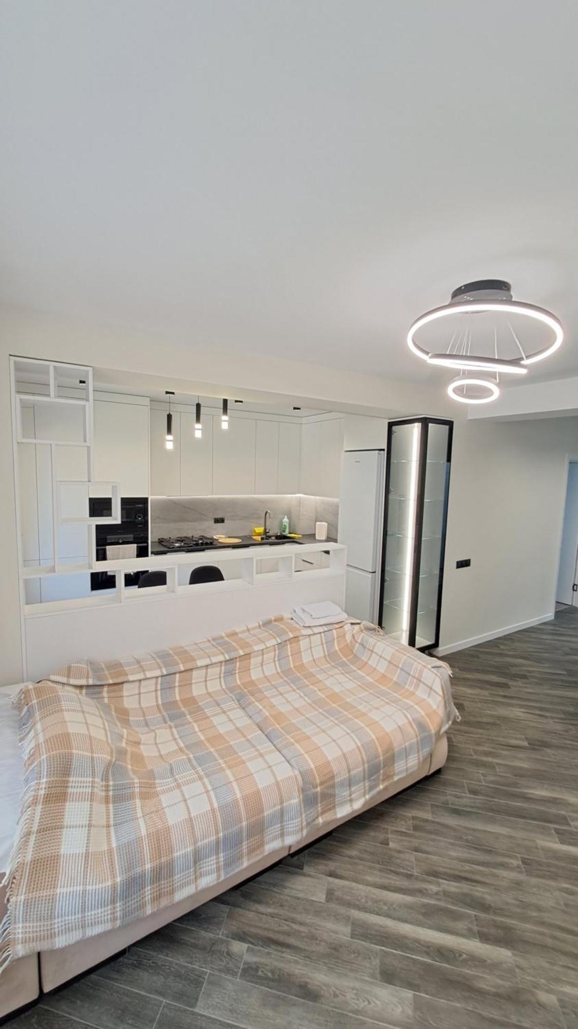 Appartement Аэропорт-Номера 24/24 . à Chişinău Extérieur photo