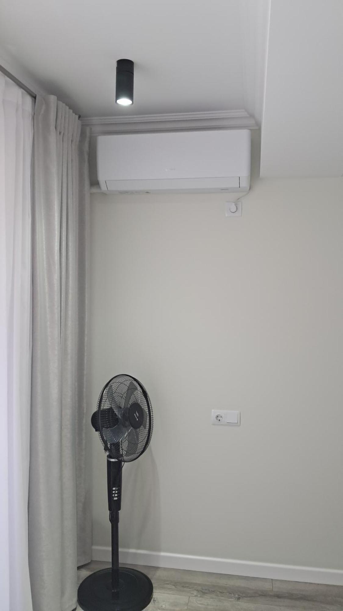 Appartement Аэропорт-Номера 24/24 . à Chişinău Extérieur photo