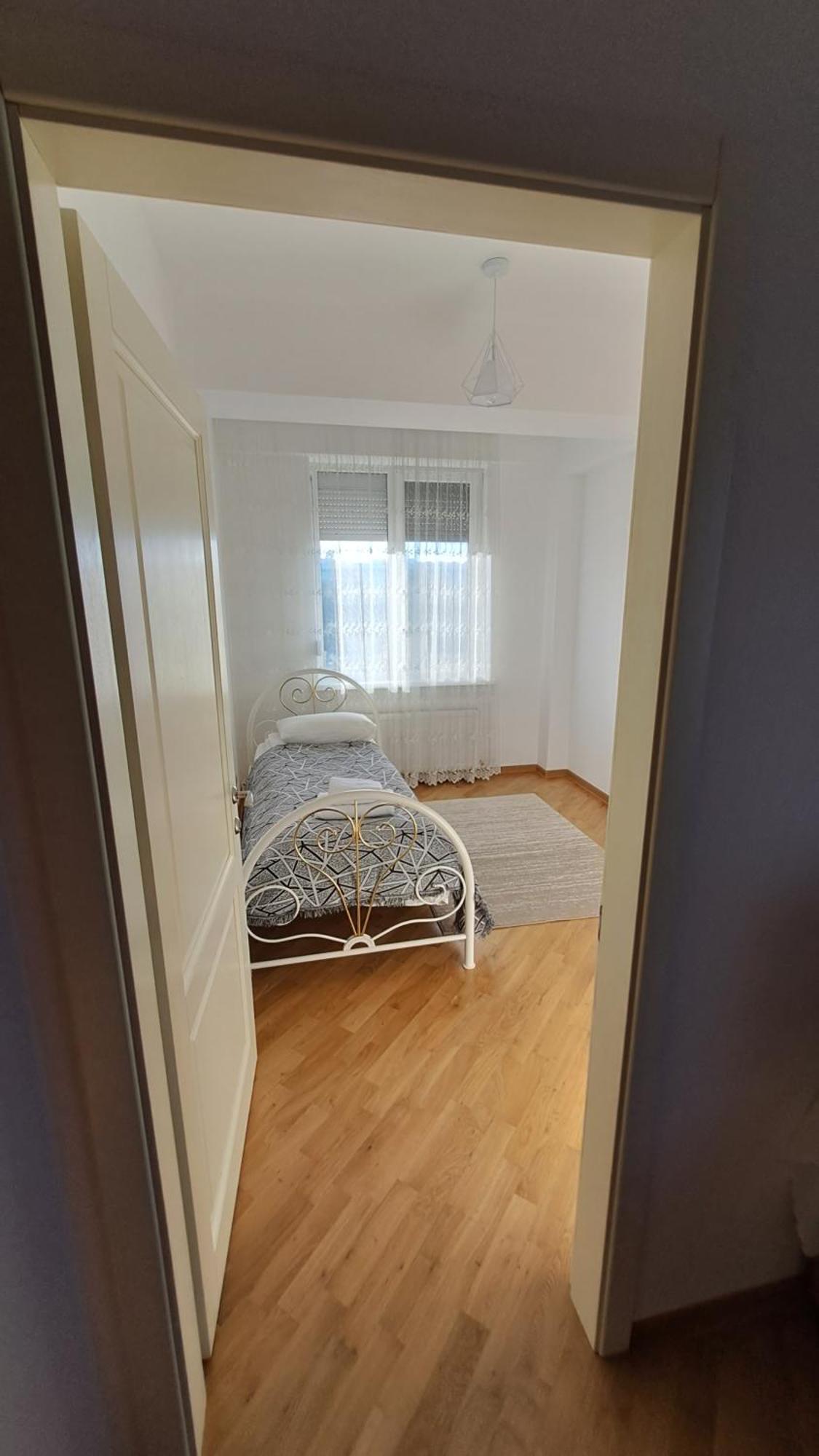 Appartement Аэропорт-Номера 24/24 . à Chişinău Chambre photo